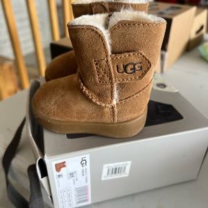 Baby Uggs